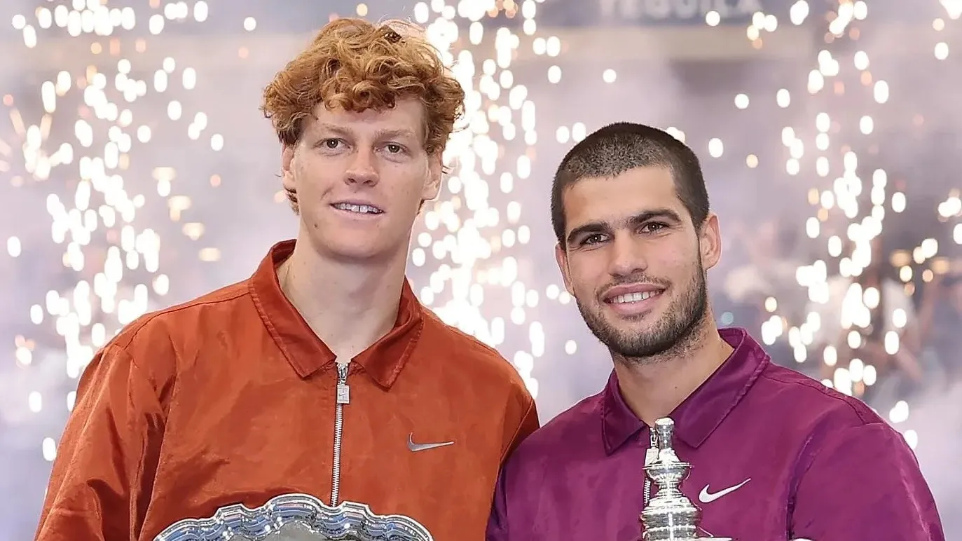 Карлос Алькараc и Янник Синнер раскрыли планы на соперничество в новом сезоне фото на sportnews.kz от 05 декабря 2025 14:13