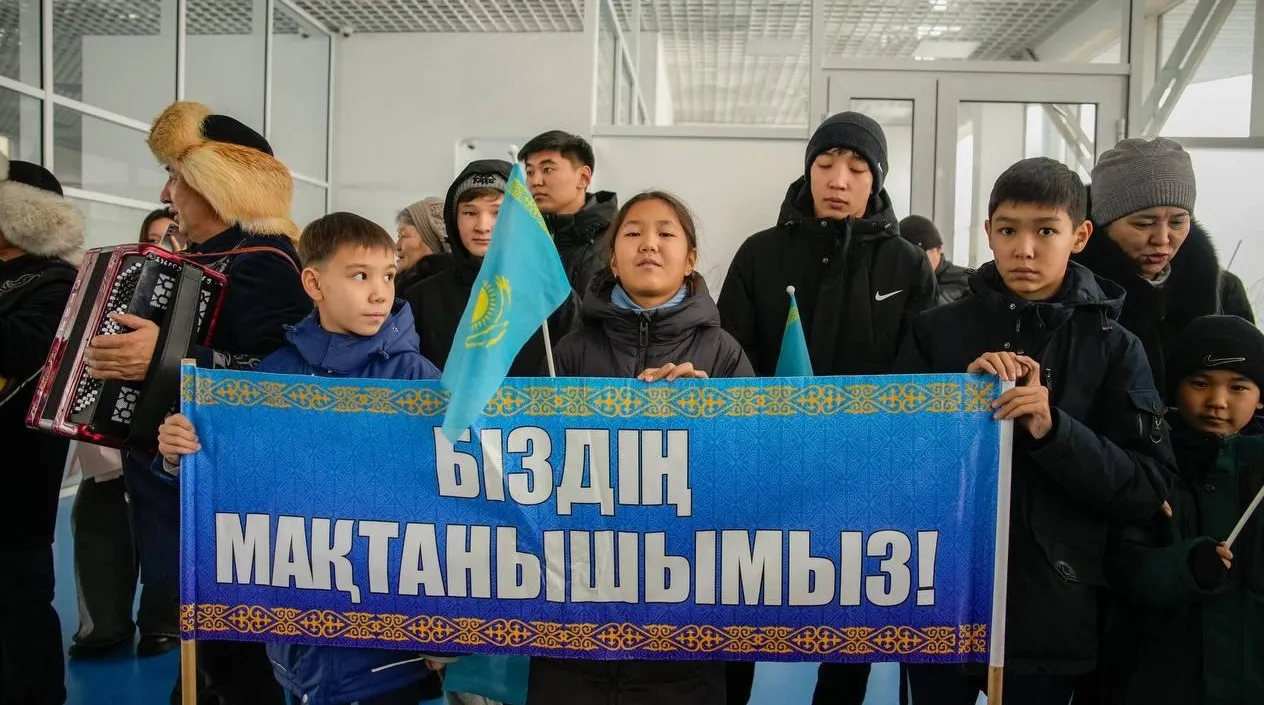 Восточноказахстанцы встретили победителя чемпионата мира в аэропорту фото на sportnews.kz от 08 декабря 2025 16:00