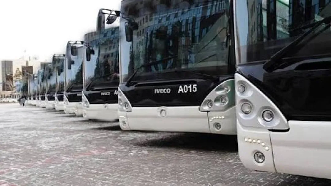 25 автобусов для матча фото на sportnews.kz от 09 декабря 2025 09:00