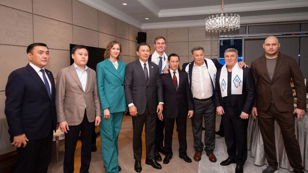 Юбилейное празднование во Дворце единоборств имени Жаксылыка Ушкемпирова в Астане. фото на sportnews.kz от 11 декабря 2025 13:39