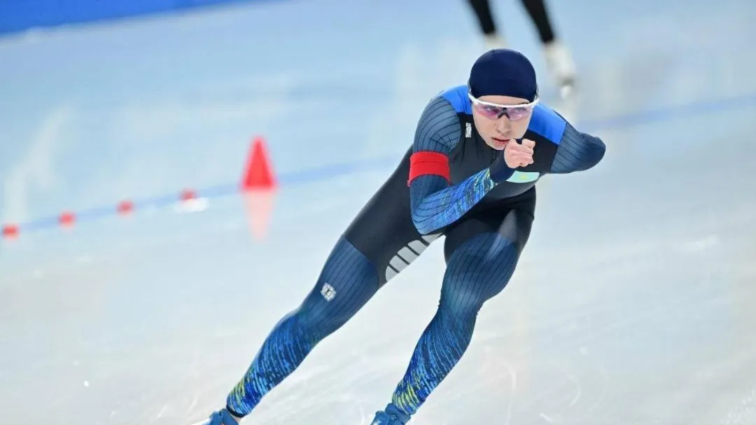 Конькобежка Надежда Морозова фото на sportnews.kz от 15 декабря 2025 11:00