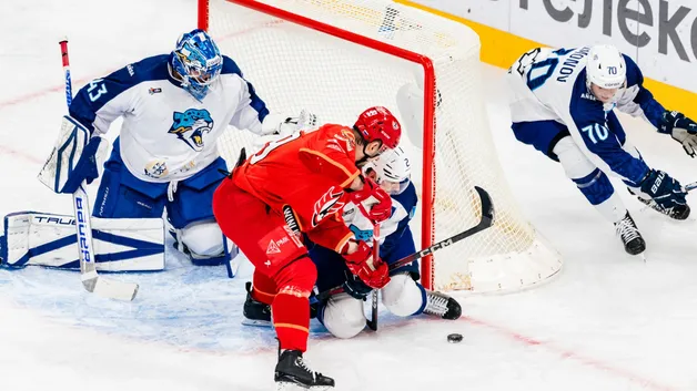 «Барыс» против «Автомобилиста»: почему статистика очных матчей важнее текущей формы