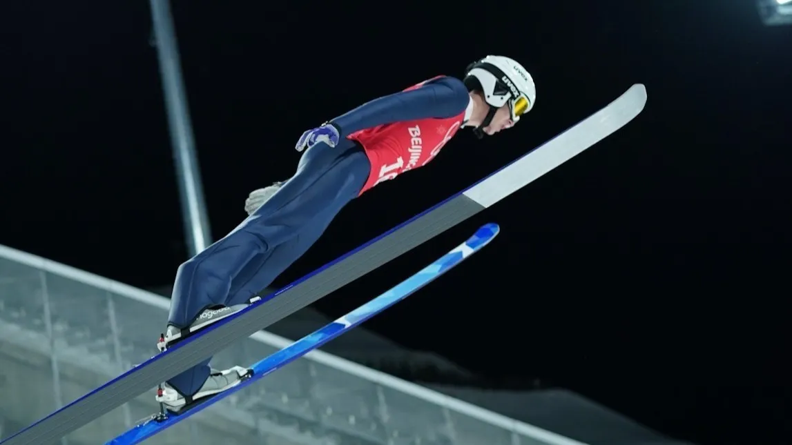 Казахстанцы прошли квалификацию на этапе Кубка мира по прыжкам с трамплина фото на sportnews.kz от 29 декабря 2025 13:45