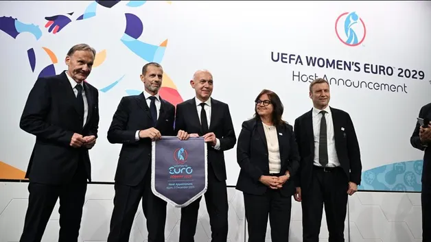 Церемония объявления хозяев женского ЕВРО-2029 состоялась в Доме европейского футбола в Ньоне, Швейцария 