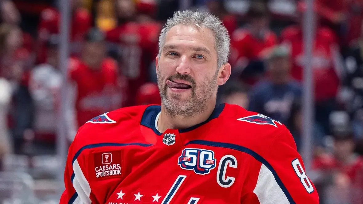 Овечкин снова обошел Гретцки: новый рекорд в истории НХЛ фото на sportnews.kz от 06 января 2026 14:44