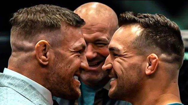 Conor McGregor (слева) vs. Michael Chandler (справа) 