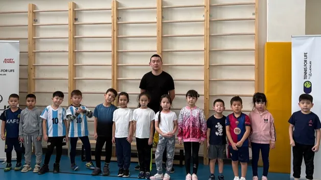 «Теннис до 10»: как в Казахстане расширяют систему детского спорта