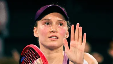 Рыбакина продолжает борьбу за титул WTA 500 в Брисбене: как прошел матч с Бадосой