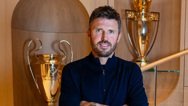 Тактика, контроль и опыт: зачем «МЮ» полностью пересобрал тренерский штаб