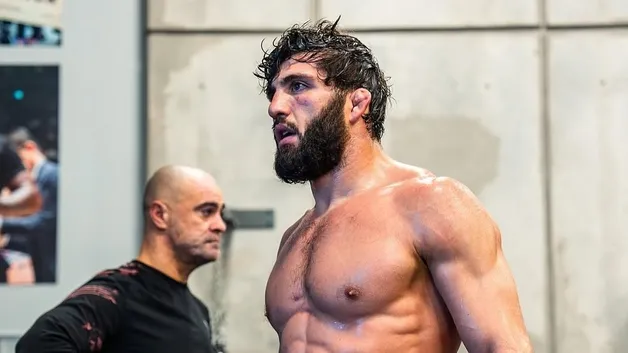 Не временный пояс: чего на самом деле ждет Царукян от UFC