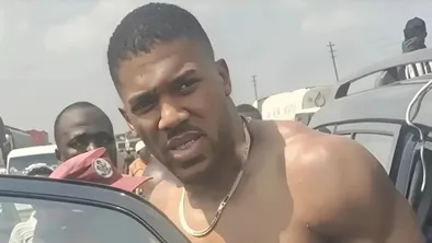 Водитель автомобиля Энтони Джошуа предстал перед судом после смертельного ДТП в Нигерии