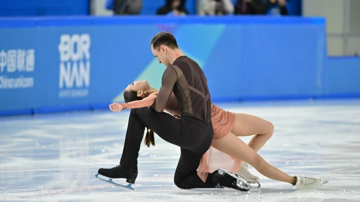 Ритм-танец позади: с какими позициями казахстанский дуэт фигуристов продолжит ЧЧК фото на sportnews.kz от 23 января 2026 11:23