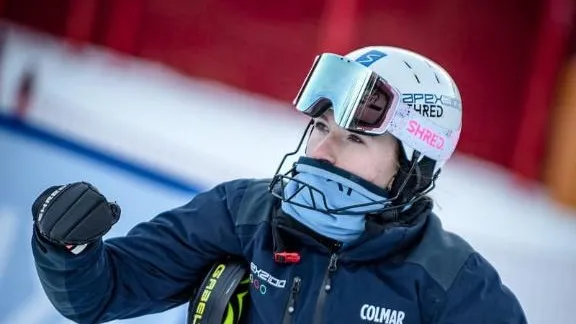 Казахстанская горнолыжница Александра Скороходова на трассе в Италии фото на sportnews.kz от 23 января 2026 16:01