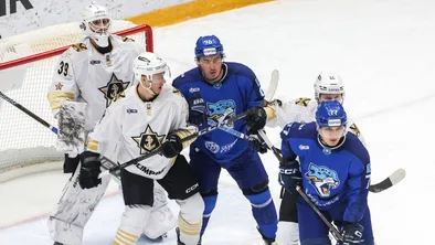 «Барыс» завершил январь домашним поражением от «Адмирала»