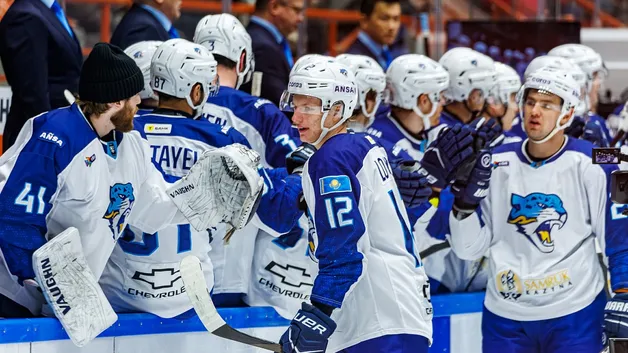 «Адмирал» — «Барыс» снова в регулярке КХЛ: кто выйдет из кризиса, а кто в нем застрянет