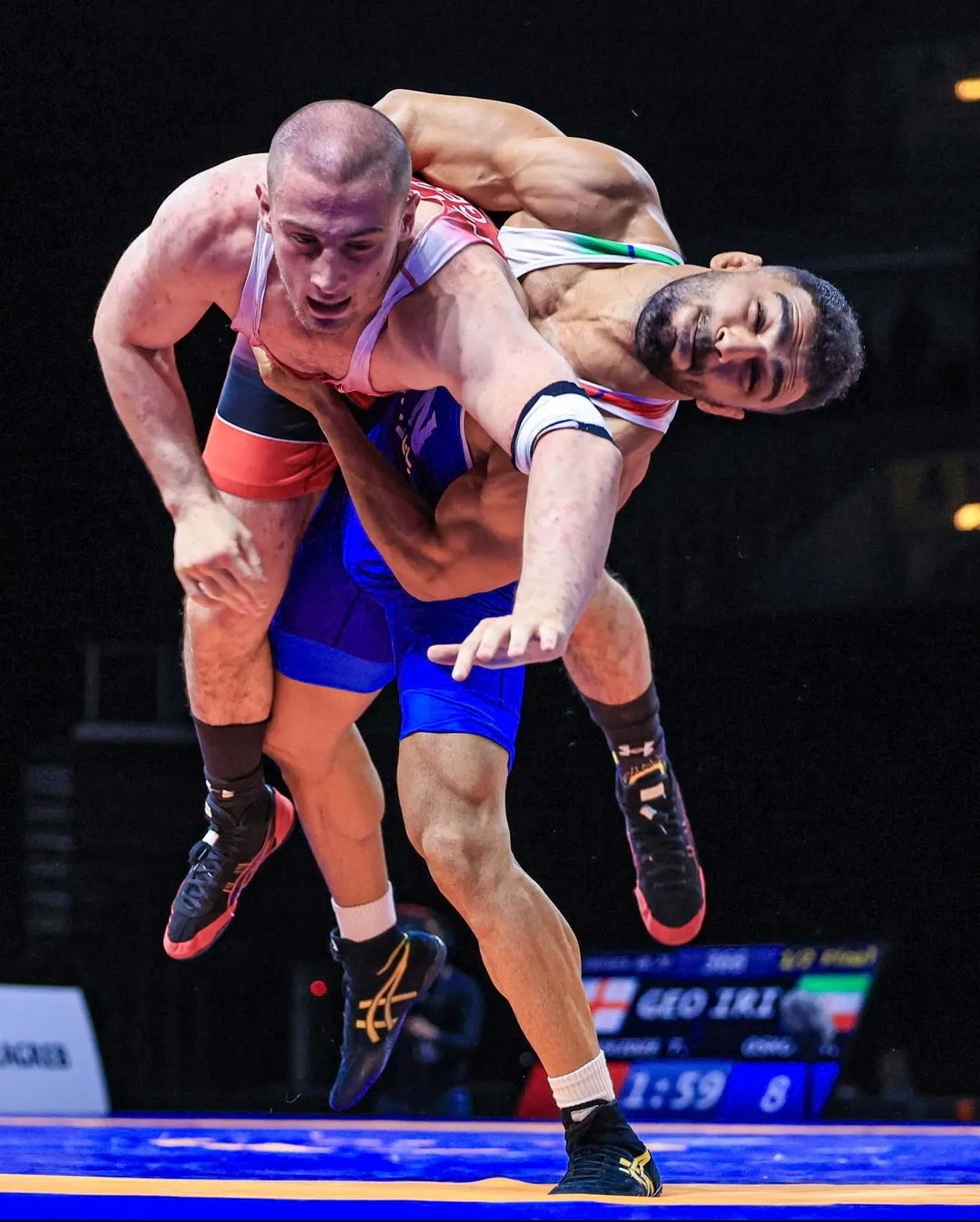 Соревновательная схватка на ковре в рамках Zagreb Open 2026 фото на sportnews.kz от 09 февраля 2026 12:02