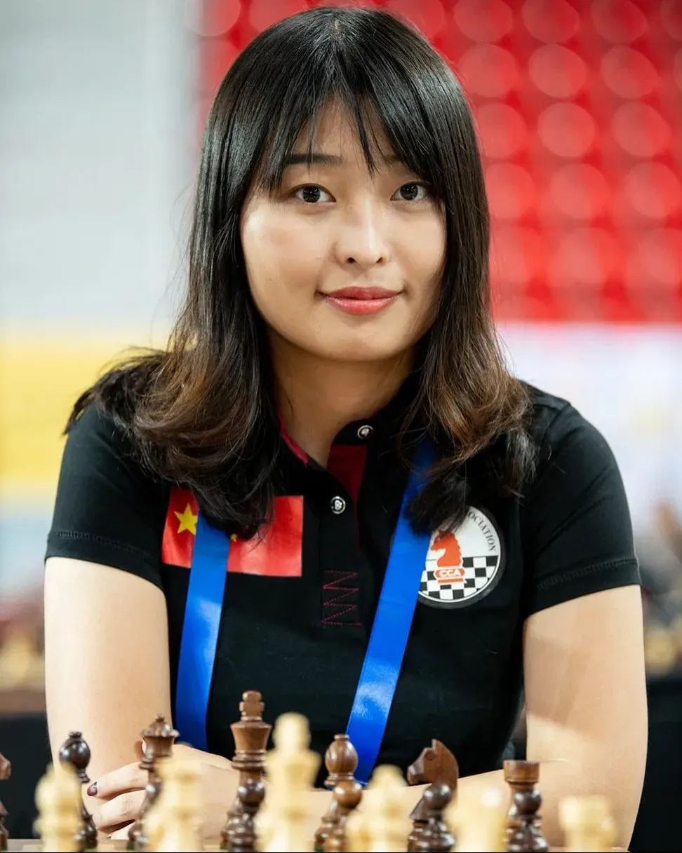 Цзюй Вэньцзюнь чемпионка мира по шахматам фото на sportnews.kz от 11 февраля 2026 17:14