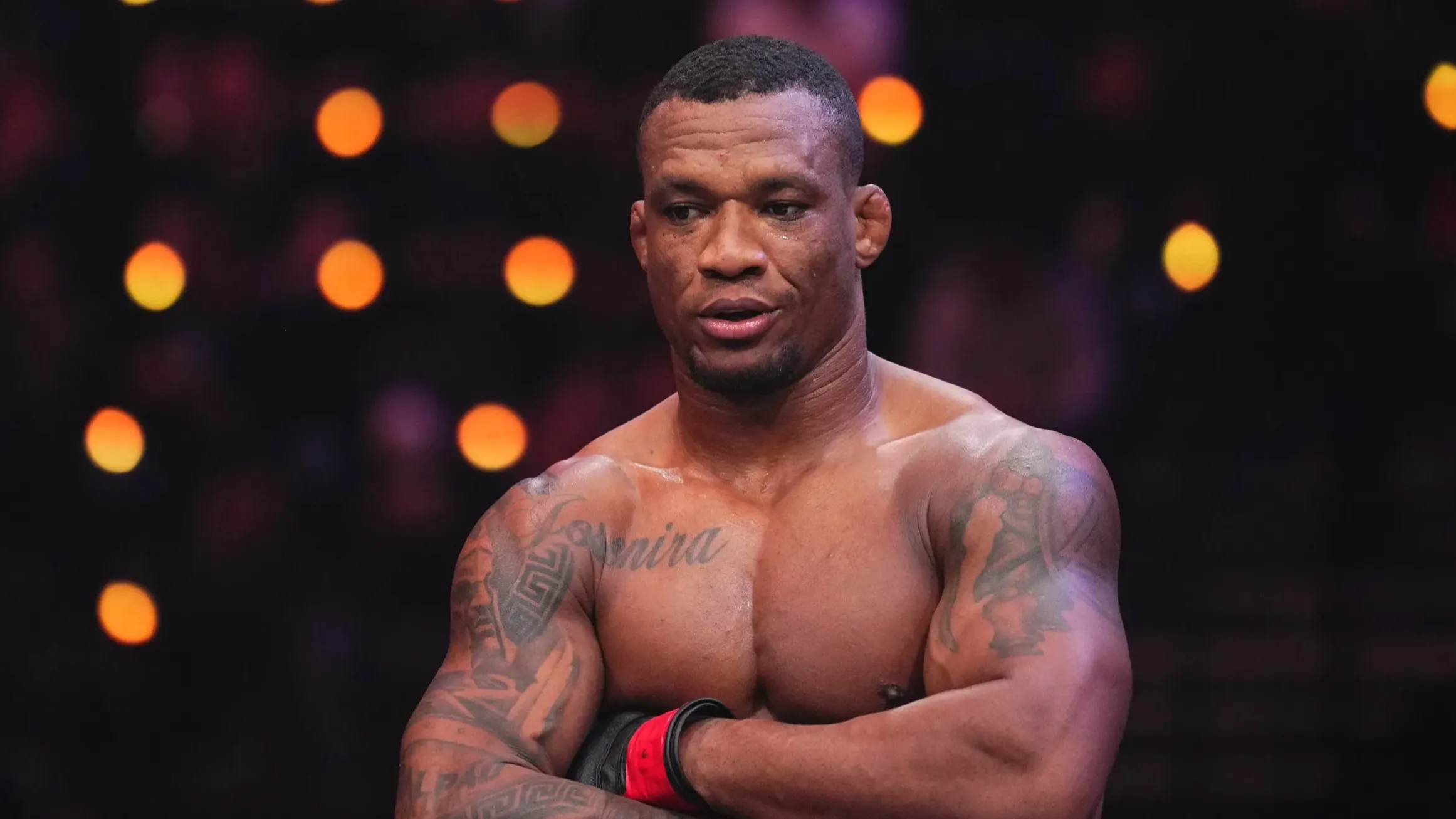 UFC избавился от бойца из топ-8: как серия спорных боев повлияла на судьбу Алмейды фото на sportnews.kz от 12 февраля 2026 14:45