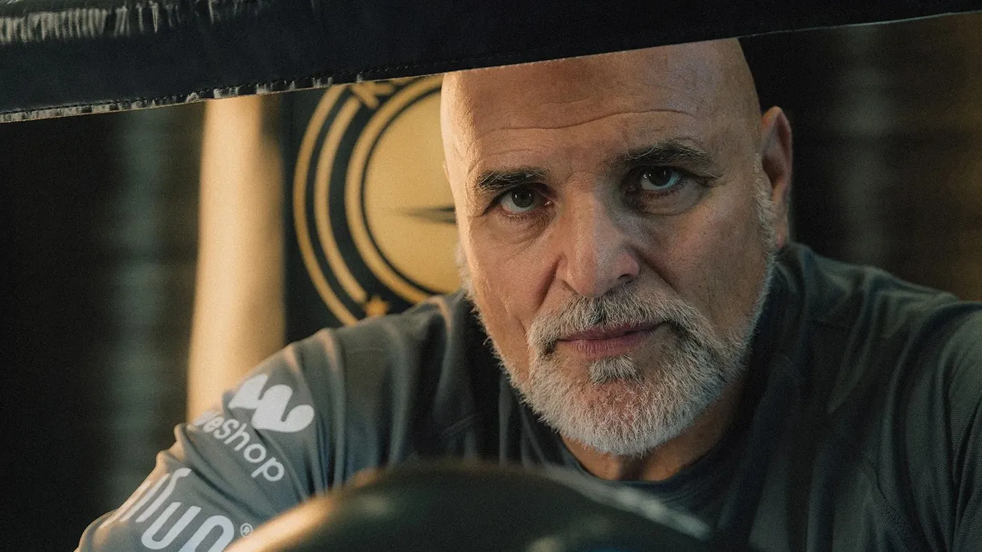 Джон Фьюри бросил вызов Фрочу и Игану после объявления боя сына фото на sportnews.kz от 17 февраля 2026 12:38