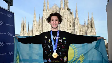 Юные болельщики и костюм чемпиона: символы Олимпиады для Казахстана