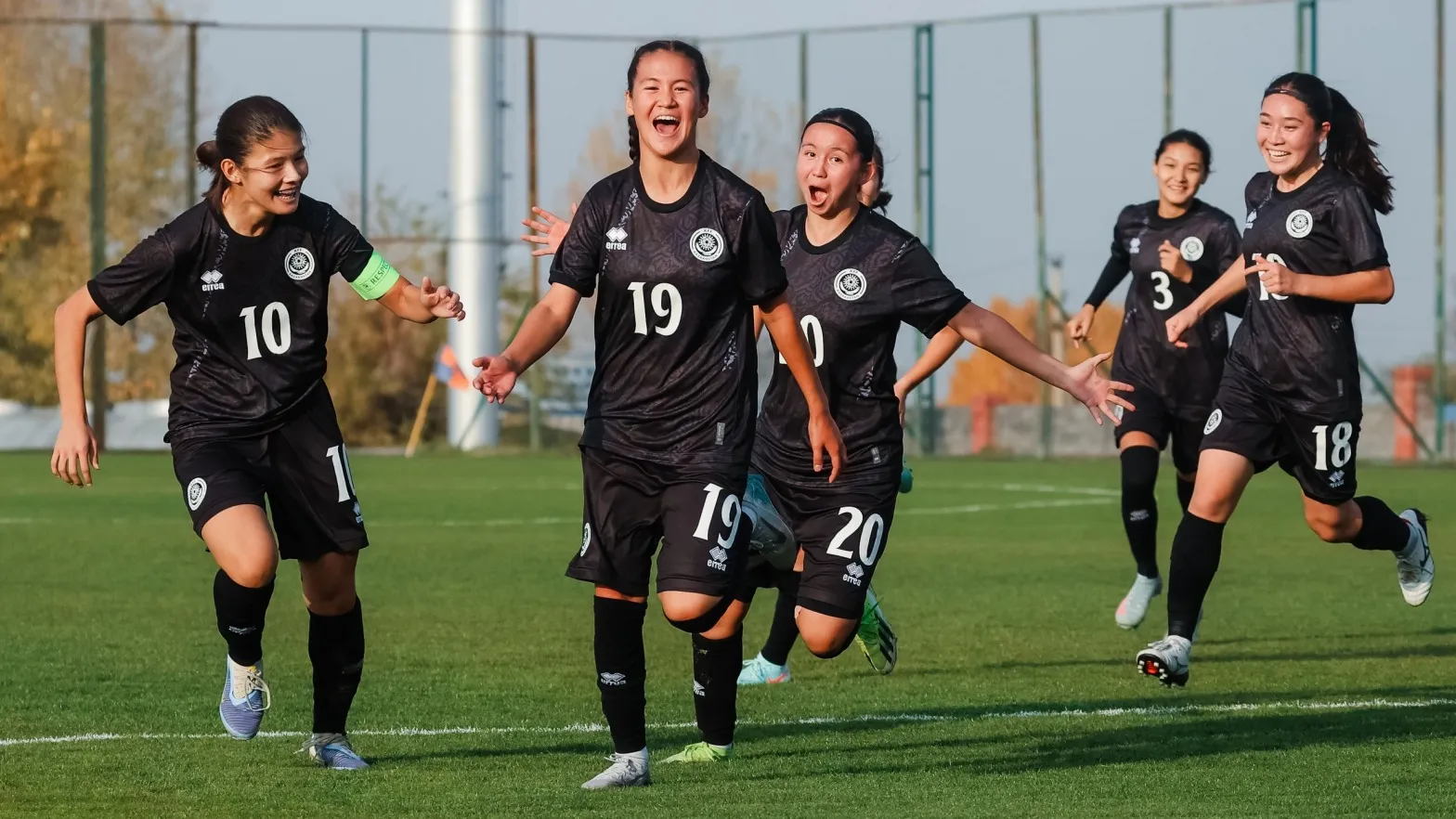 От арбитров до юниоров: КФФ усиливает все уровни футбола фото на sportnews.kz от 24 февраля 2026 16:24