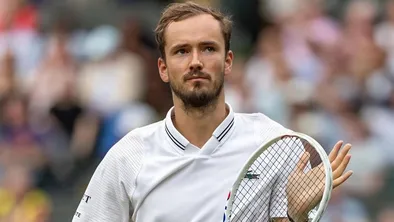 Медведев, Рублев и Хачанов сумели покинуть Дубай: кому до сих пор не удалось вылететь