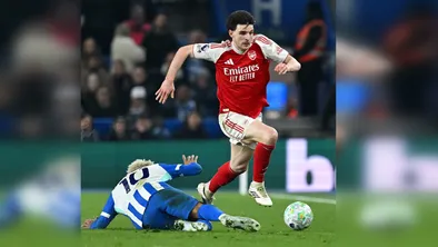 «Арсенал» обыграл «Брайтон» и увеличил отрыв в АПЛ: почему матч вызвал волну критики