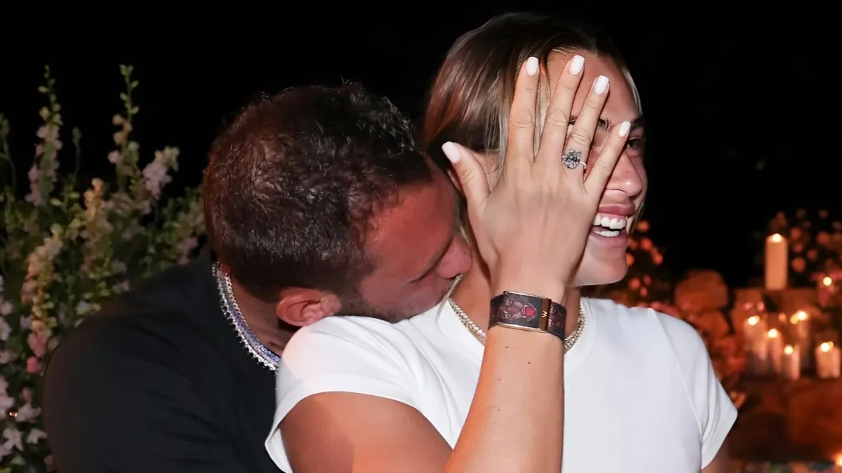 Арина Соболенко объявила о помолвке: что известно о женихе первой ракетки мира фото на sportnews.kz от 05 марта 2026 16:53