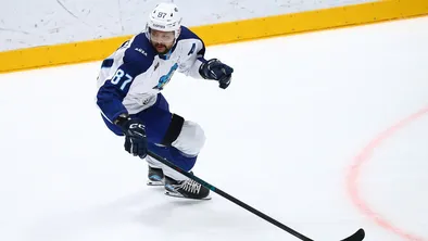 «Барыс» снова играет с «Адмиралом»: чего ждать от последнего домашнего матча в КХЛ