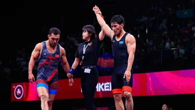 Победа Аманбека и борьба за пьедестал: что показала сборная Казахстана на ЧА по борьбе