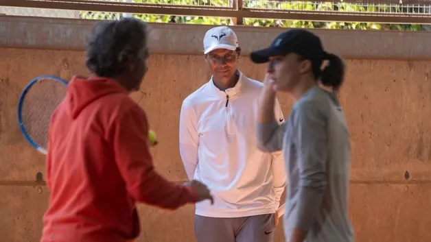 Работа Иги Швентек с Рафаэлем Надалем напугала соперниц: что это значит для сезона