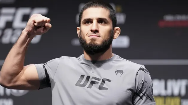 Ислам Махачев 