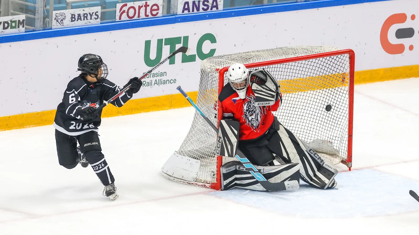 «Авангард» снова чемпион UTLC Ice Cup: что произошло в решающем матче фото на sportnews.kz от 20 апреля 2026 09:32