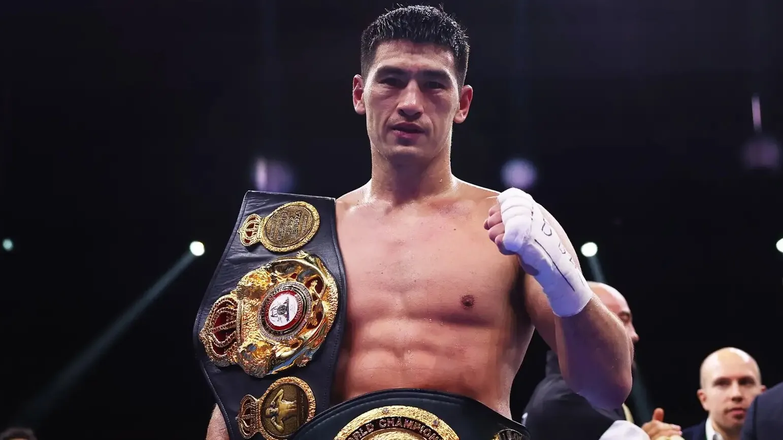 Дмитрий Бивол выйдет на бой без титула WBO: почему пояс сняли с поединка фото на sportnews.kz от 29 апреля 2026 12:36