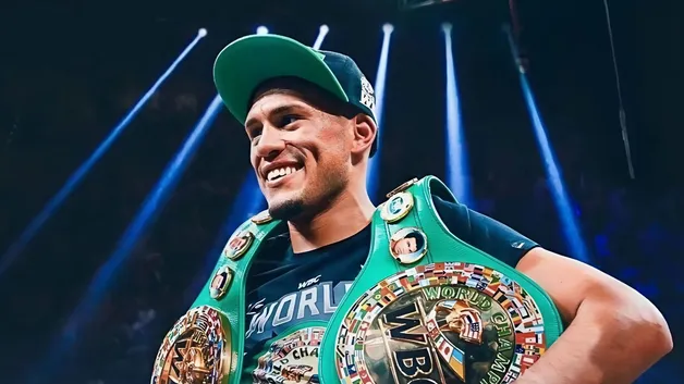 Почему Бенавидес готов ради боя с Биволом вернуться в полутяжелый вес