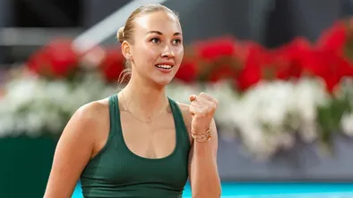 Обидчица Рыбакиной сотворила чудо в Мадриде: как «лаки-лузер» дошла до полуфинала