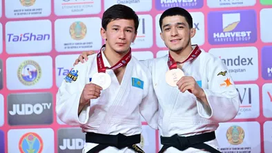 Казахстан взял восемь медалей на Grand Slam по дзюдо в Астане