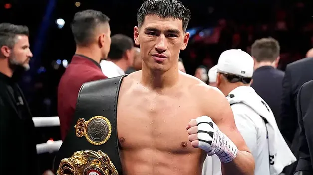 Каллум Смит приблизился к бою с Дмитрием Биволом: какой сценарий готовит WBO