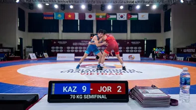 Майис Алиев на чемпионате Азии U23 по борьбе во Вьетнаме
