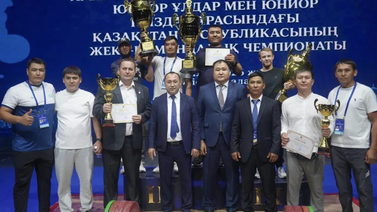 Чемпионат Казахстана по тяжелой атлетике U20 в Туркестане фото на sportnews.kz от 14 июля 2026 09:18