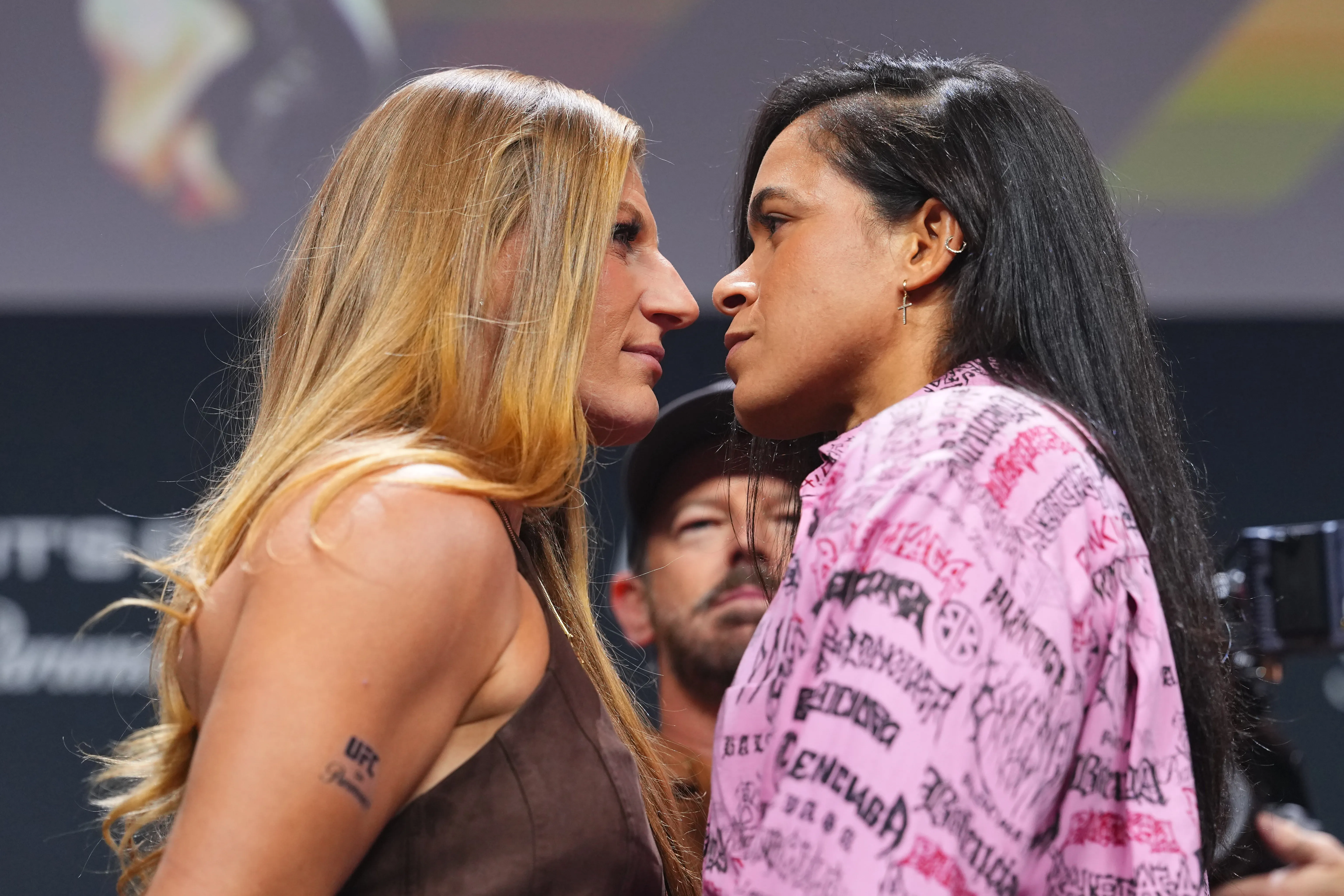 Кейла Харрисинг проведет бой за титул UFC в конце 2026 года после операции на шее фото на sportnews.kz от 06 августа 2026 12:17