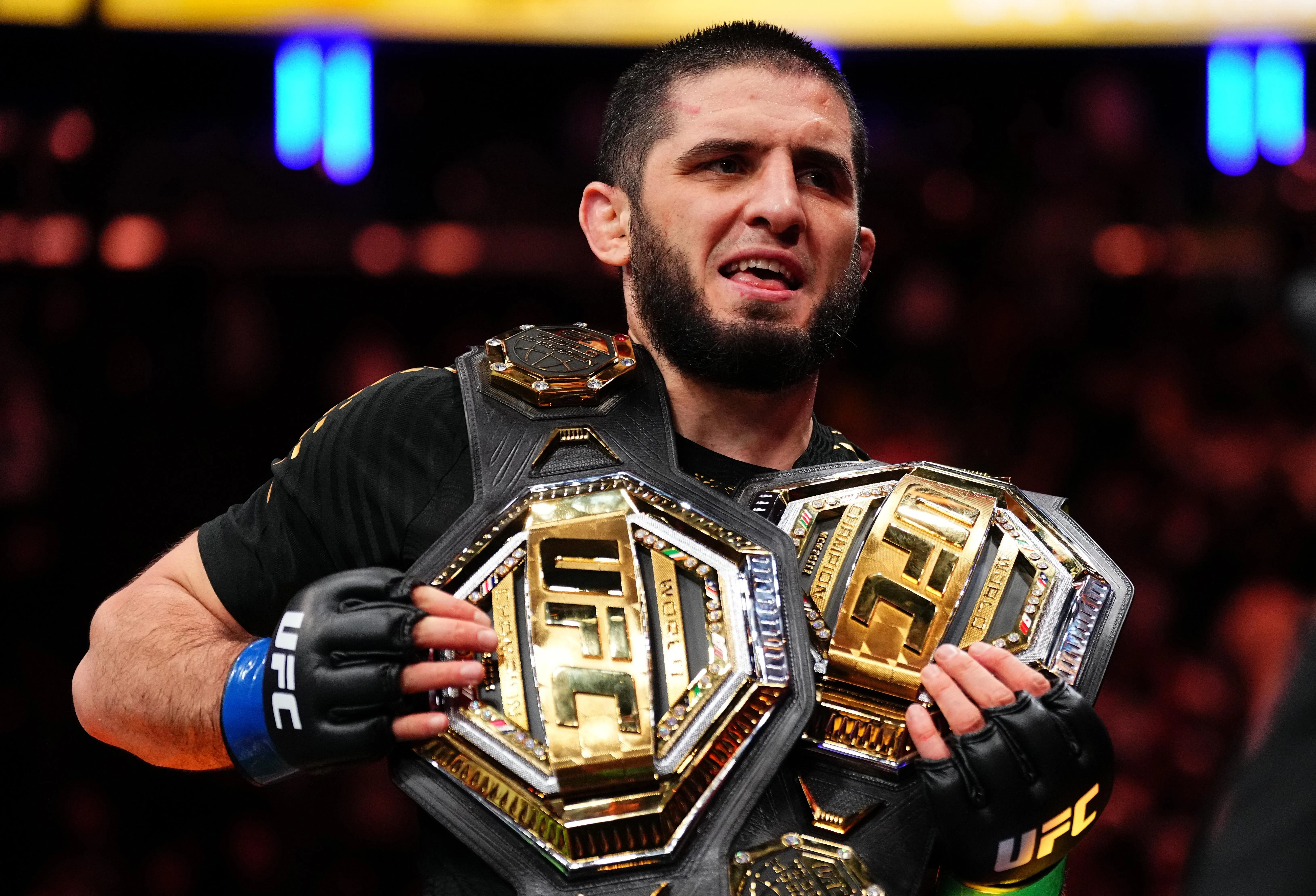 Махачев защитит титул UFC против Гэрри, Уайт ждет итогов боя