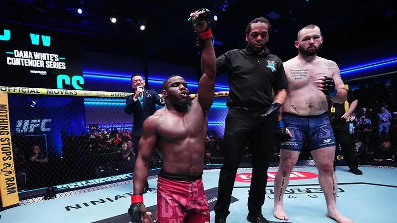 Энтони Уинт получил контракт UFC после нокаута за 34 секунды