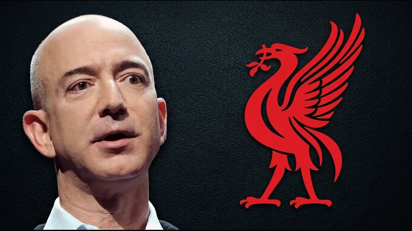 Основатель Amazon Джефф Безос и логотип футбольного клуба «Ливерпуль» фото на sportnews.kz от 12 августа 2026 17:01