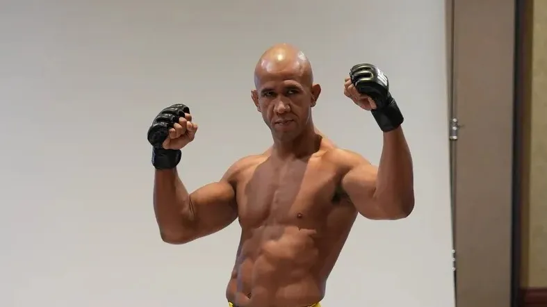 Родригес встретится с Эрнандесом в главном бою UFC in Sacramento