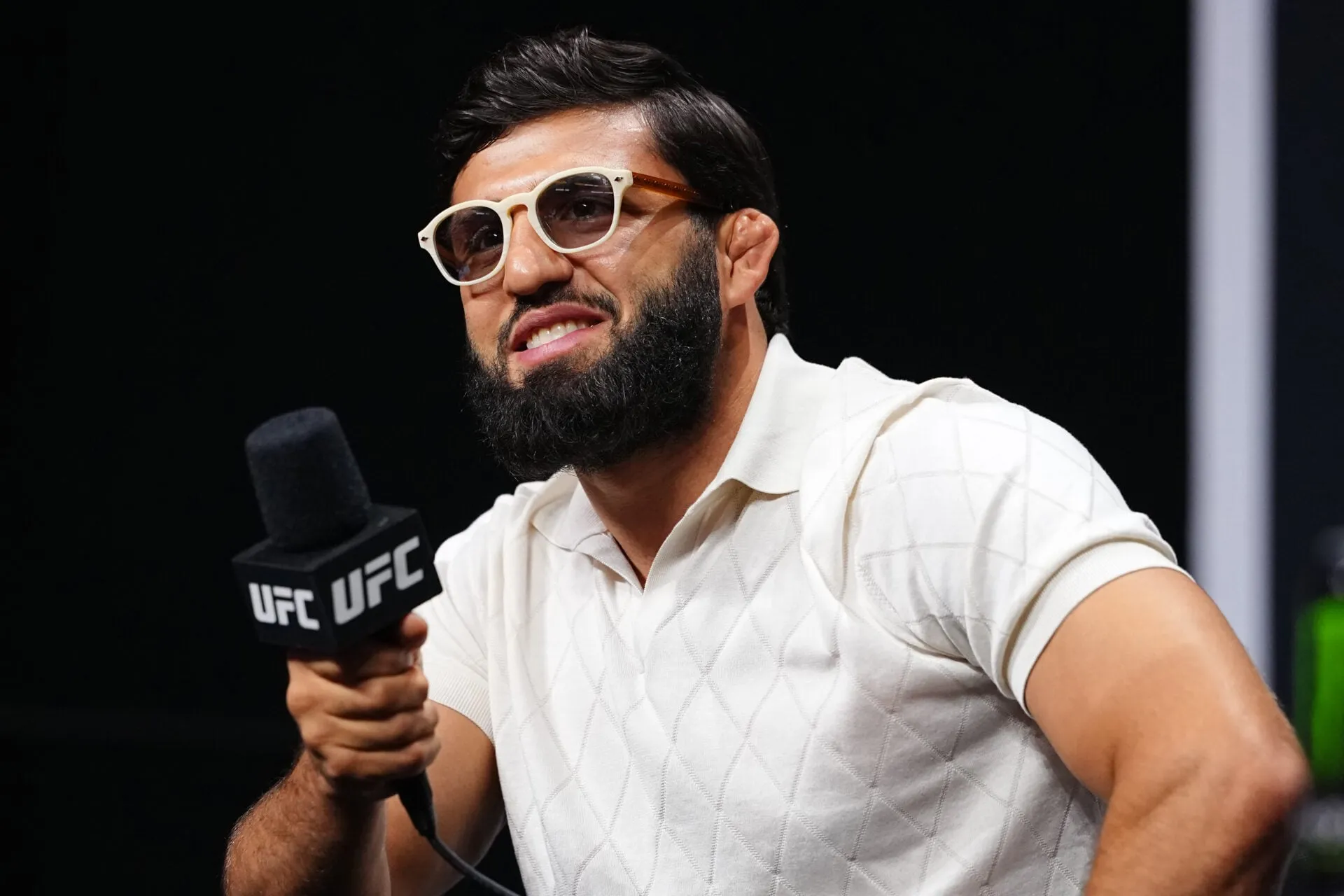 Царукян: почему UFC откладывает бой Топурии и Пимблетта