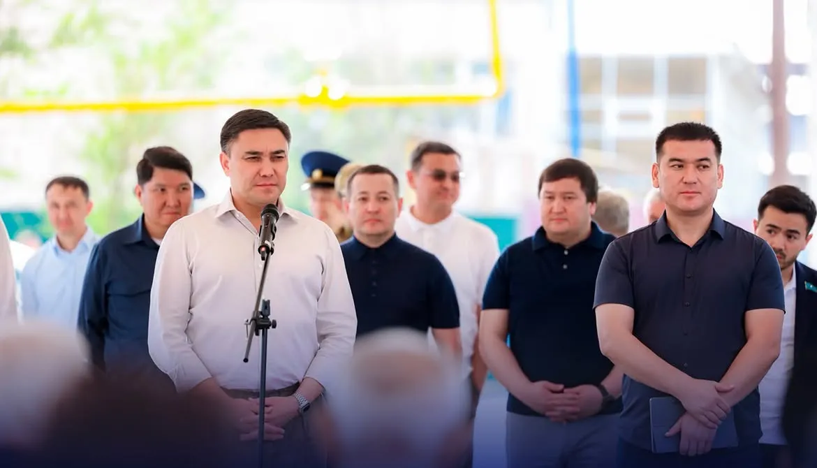 Жители Шымкента просят новый спорткомплекс: аким выслушал запросы