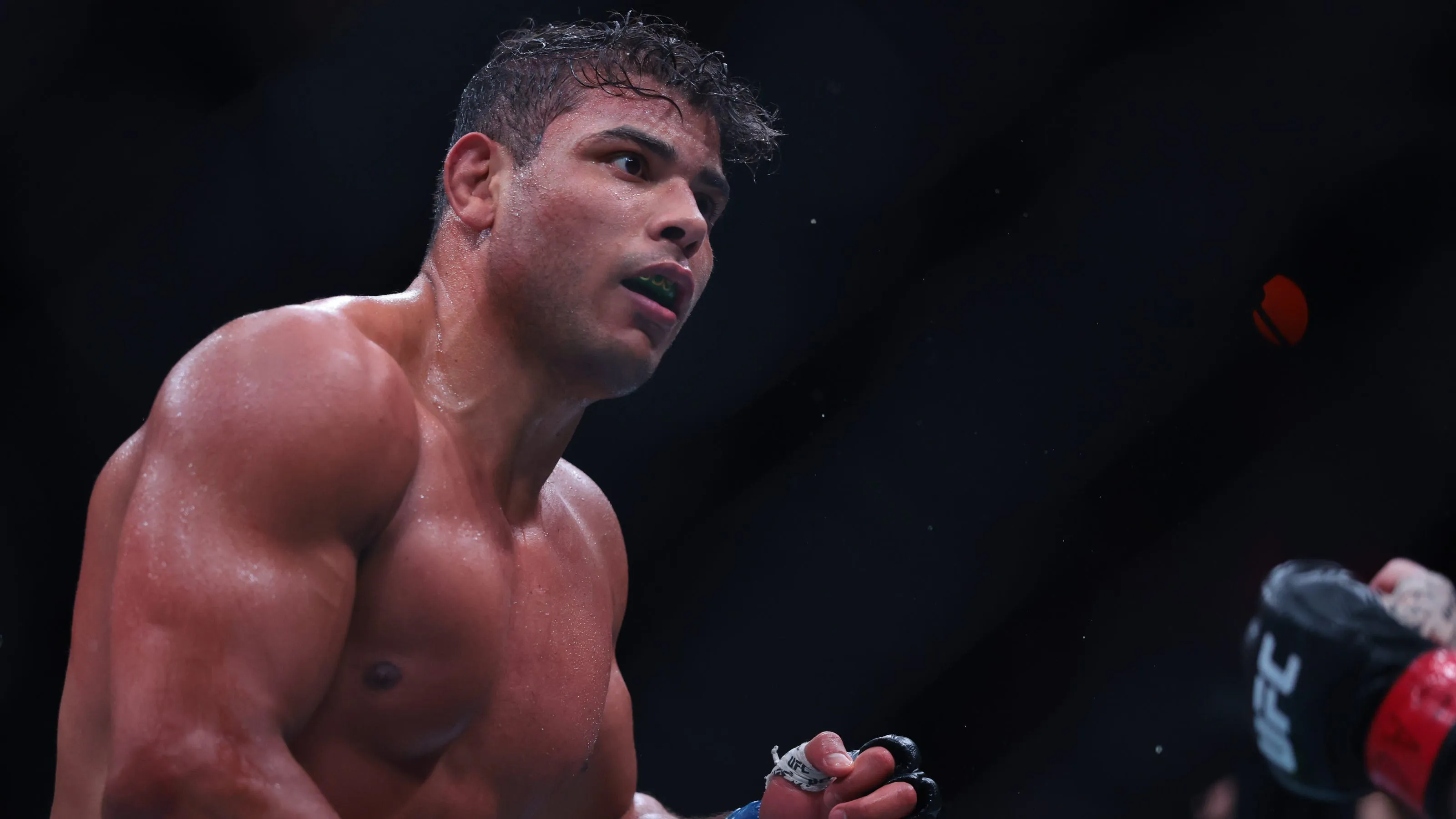 Дана Уайт ответил на требование Паулу Косты разорвать контракт с UFC