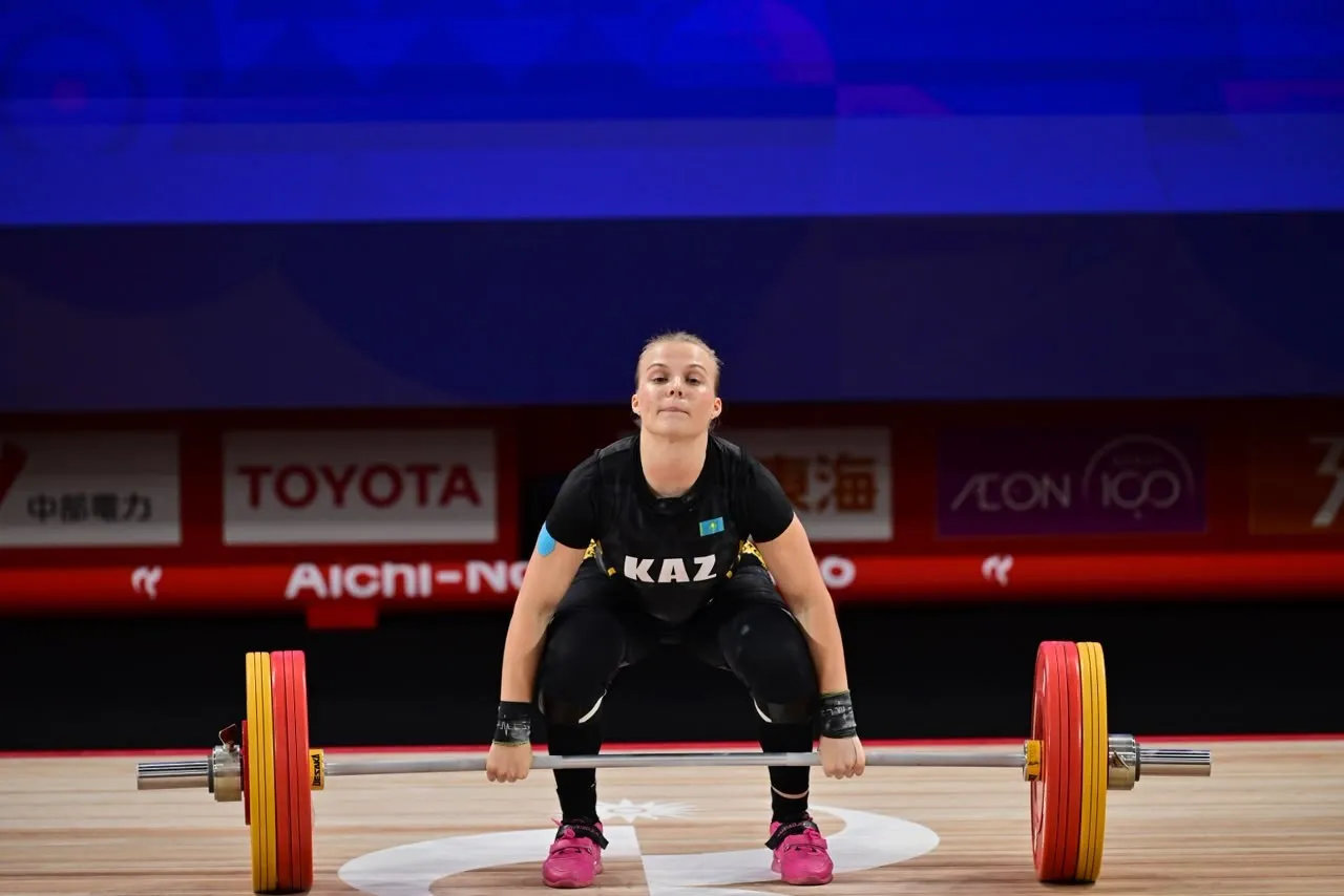 Екатерина Алякина объяснила провал на 115 кг в «толчке» на Азиаде-2026
