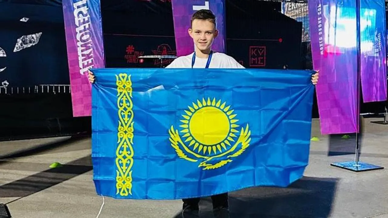 На международных гонках FPV-дронов, 13-летний Тимофей Муравьев из Караганды